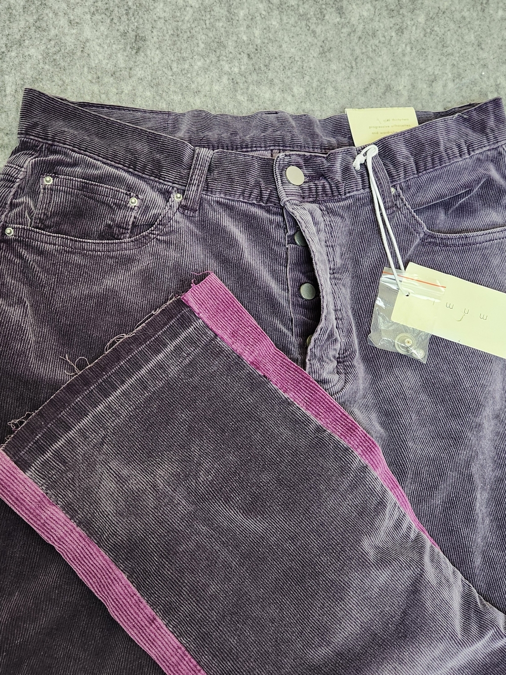 NWT MNML B428 Corduroy Flare Button Fly Denim Jeans Men's 32 Purple Side Stripe